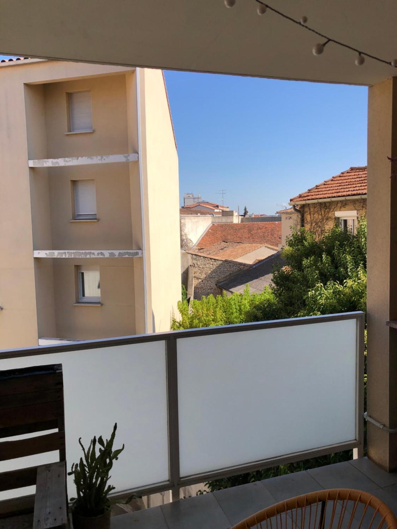 Bel Appartement Nimois Au Calme Avec Balcon Nimes Exterior photo